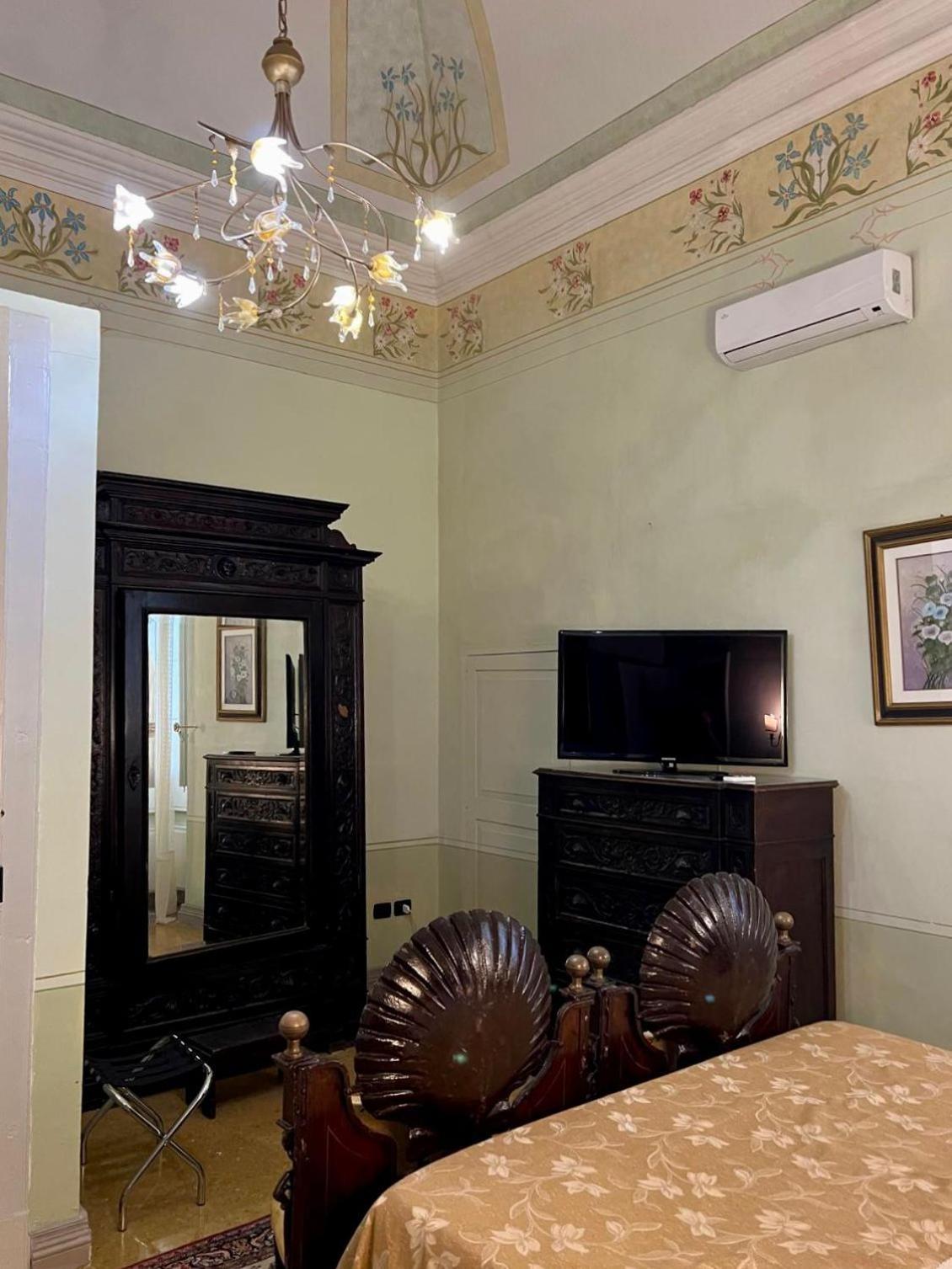 Bed and Breakfast Palazzo De Castro Squinzano Exteriér fotografie