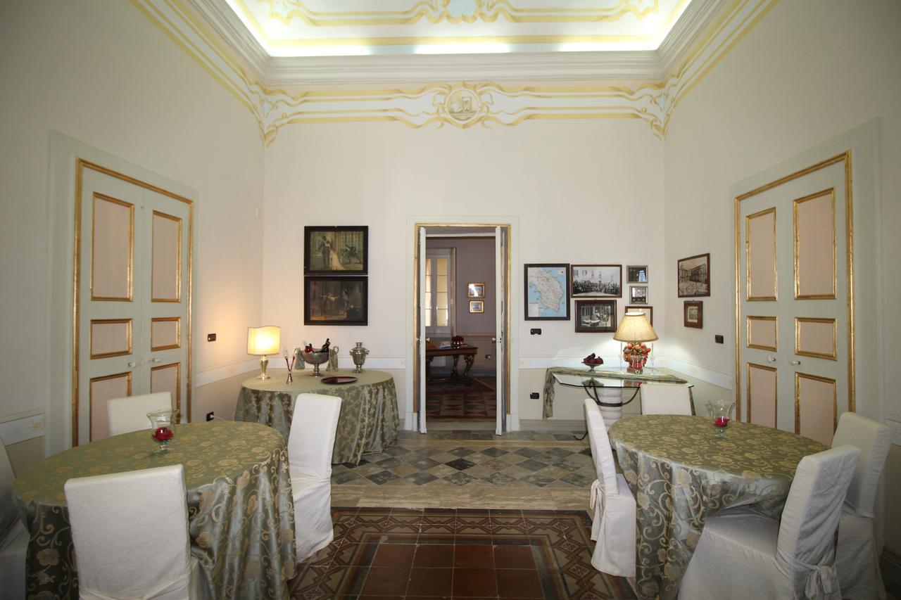 Bed and Breakfast Palazzo De Castro Squinzano Exteriér fotografie